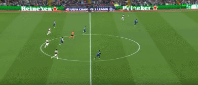 1744758509178028768.gif 阿巴57.gif